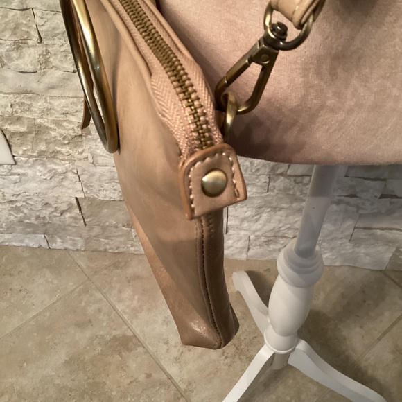 Joy Susan Amelia Ring Tote Bag - Picture 5 of 13